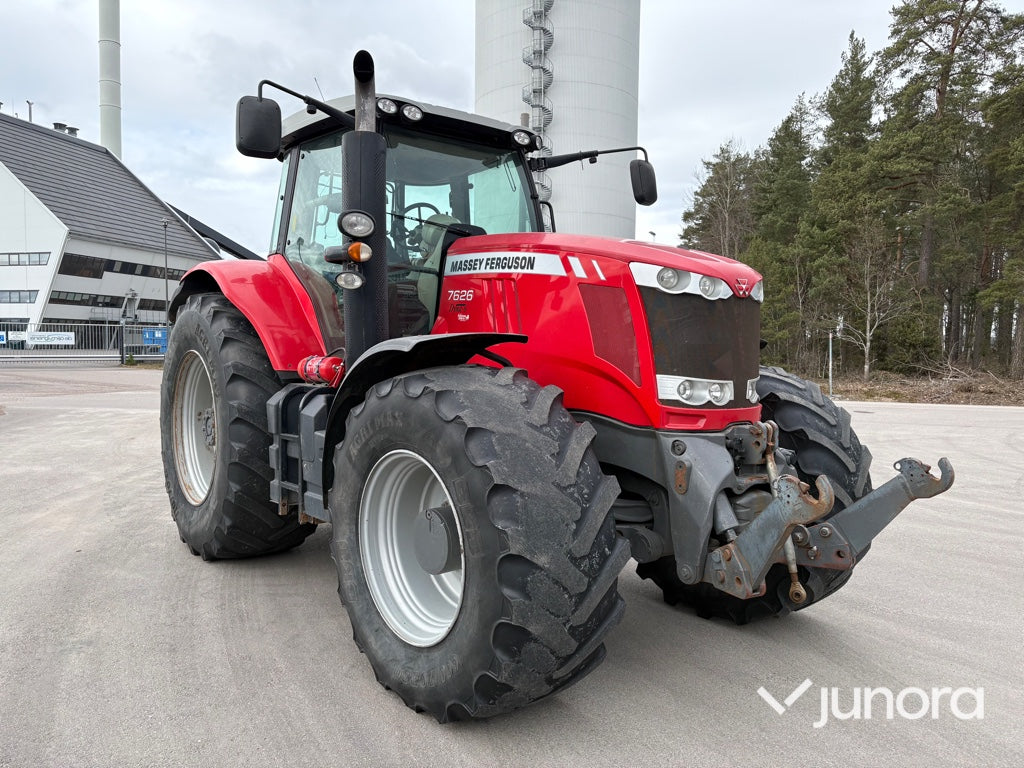 Traktor - Massey Ferguson, MF 7626,  Dyna-6, Med frontlyft
