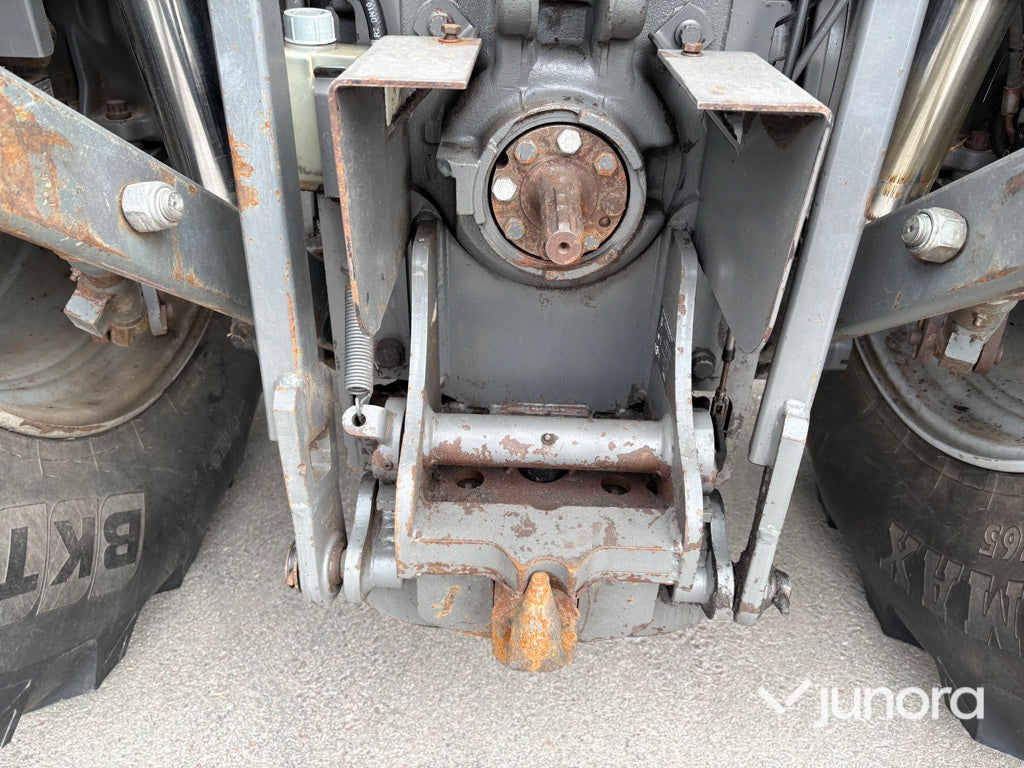 Traktor - Massey Ferguson, MF 7626,  Dyna-6, Med frontlyft