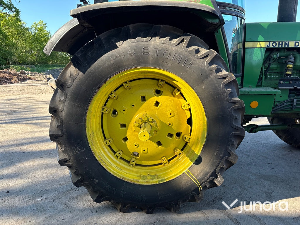 Traktor - John Deere, 4040S MFWD