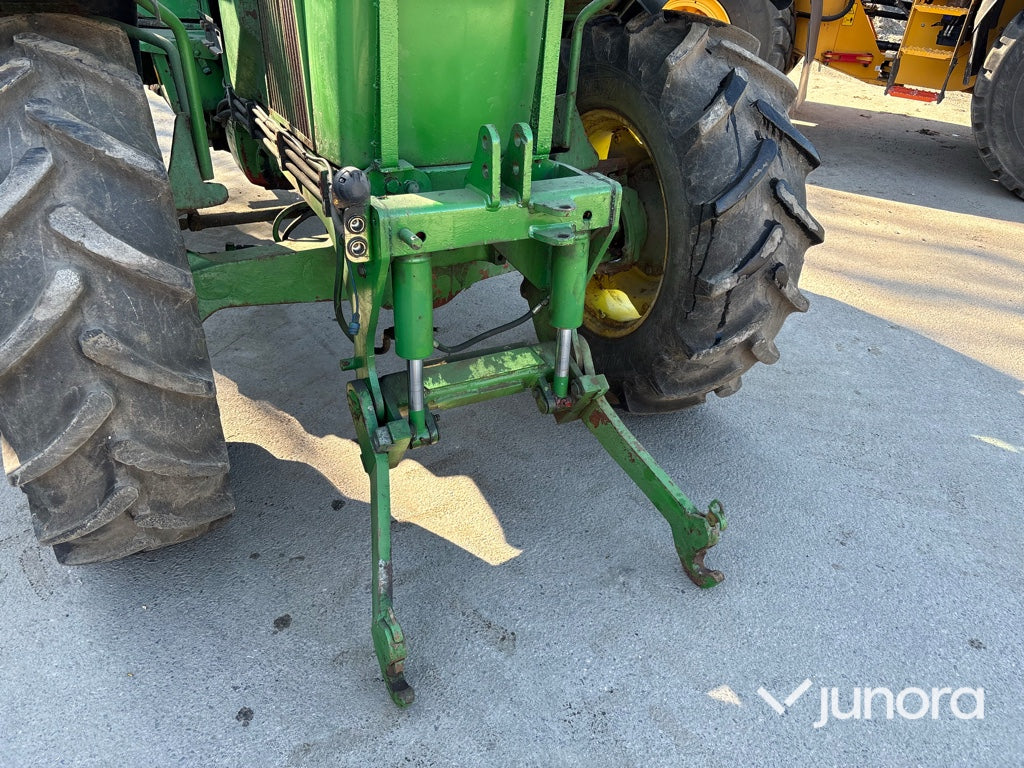 Traktor - John Deere, 4040S MFWD