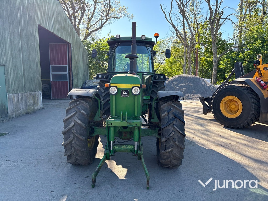 Traktor - John Deere, 4040S MFWD