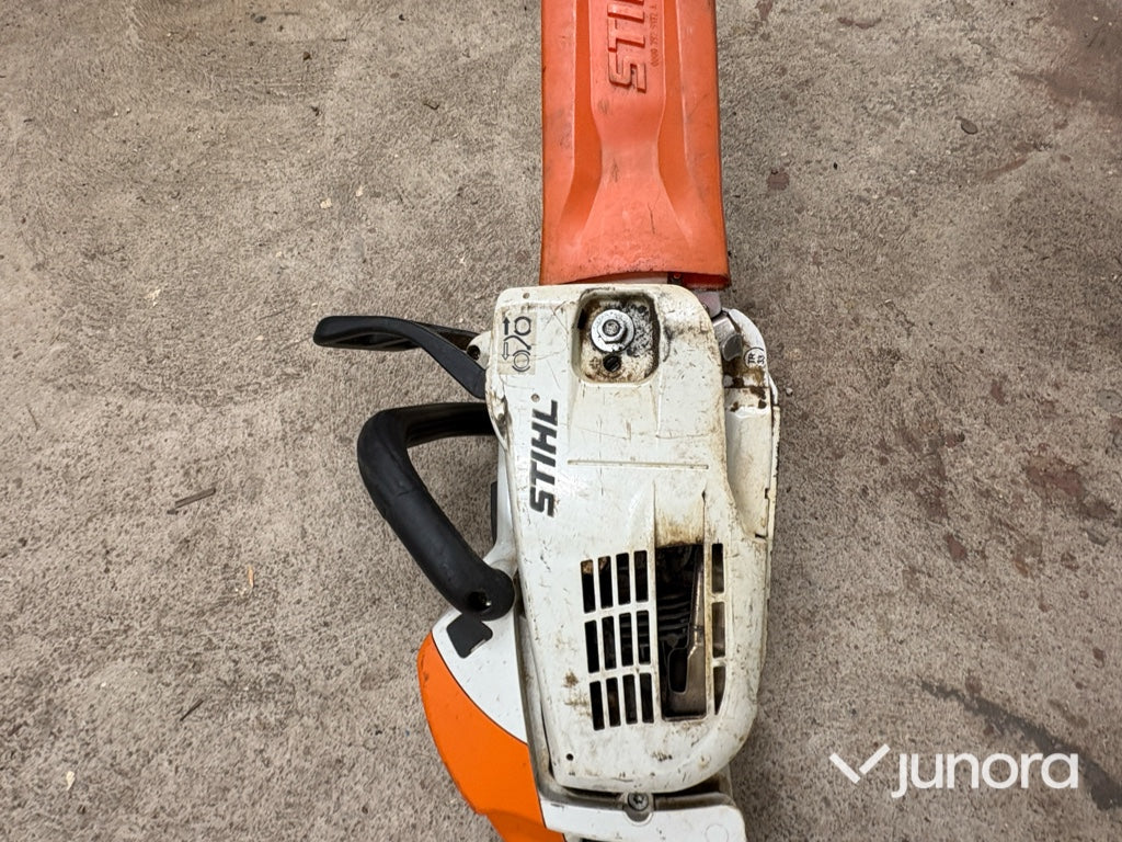 Motorsåg Stihl inkl bensindunk/olja