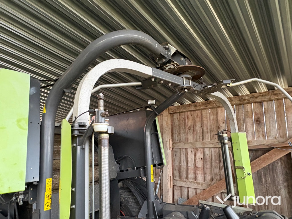 Kombipress CLAAS Rollant 455 Uniwrap
