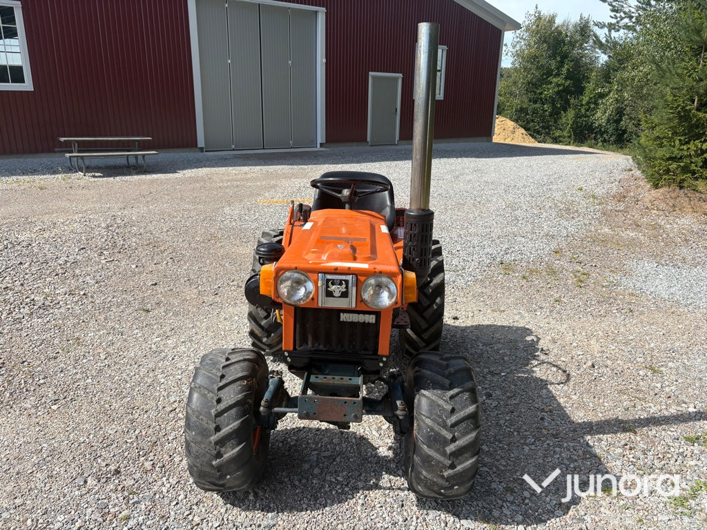 Minitraktor - Kubota, B5100