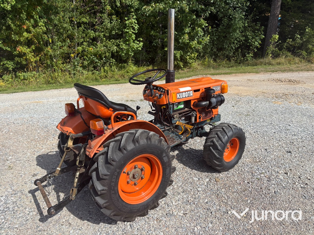 Minitraktor - Kubota, B5100