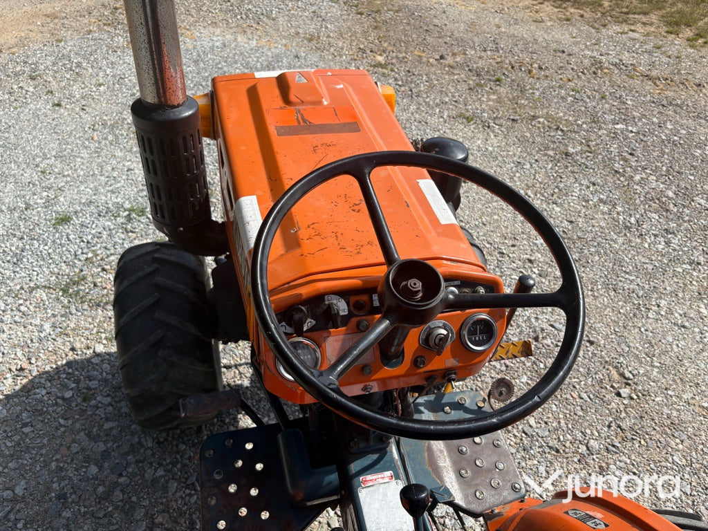 Minitraktor - Kubota, B5100