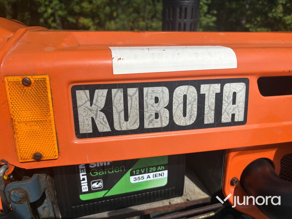 Minitraktor - Kubota, B5100