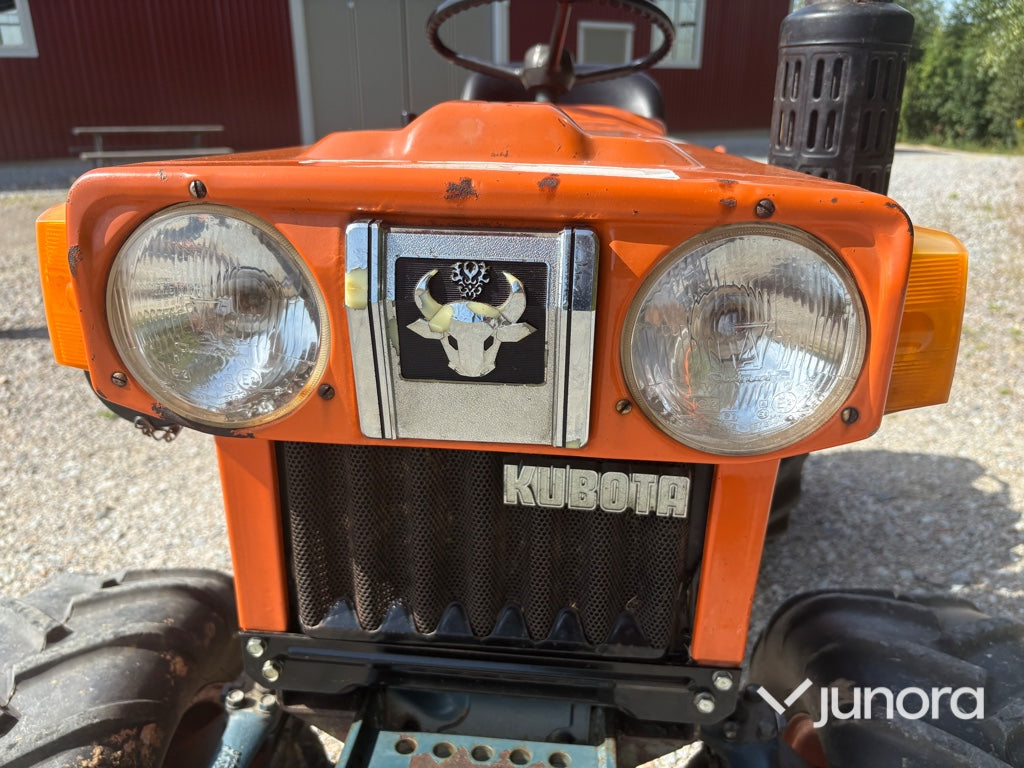 Minitraktor - Kubota, B5100