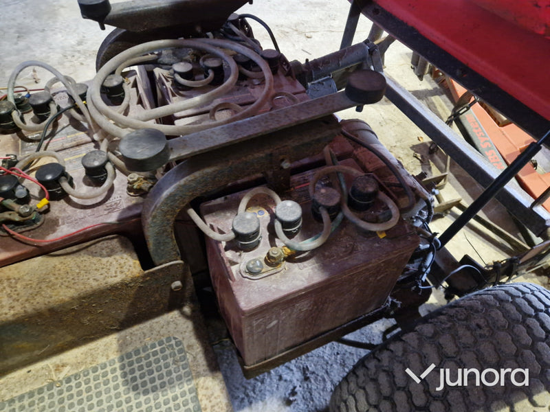 Bunkerkratta - Smithco Sandstar E48V