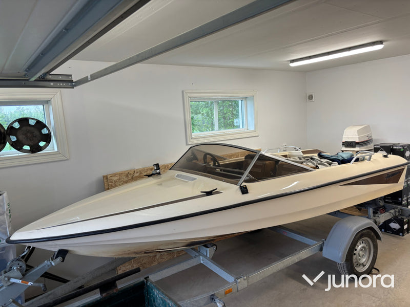 Sportbåt Fletcher Arrow med trailer