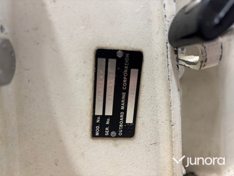 Sportbåt Fletcher Arrow med trailer