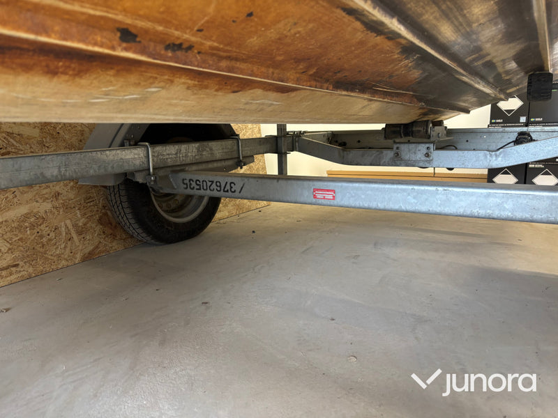 Sportbåt Fletcher Arrow med trailer