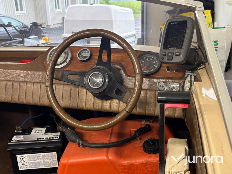 Sportbåt Fletcher Arrow med trailer