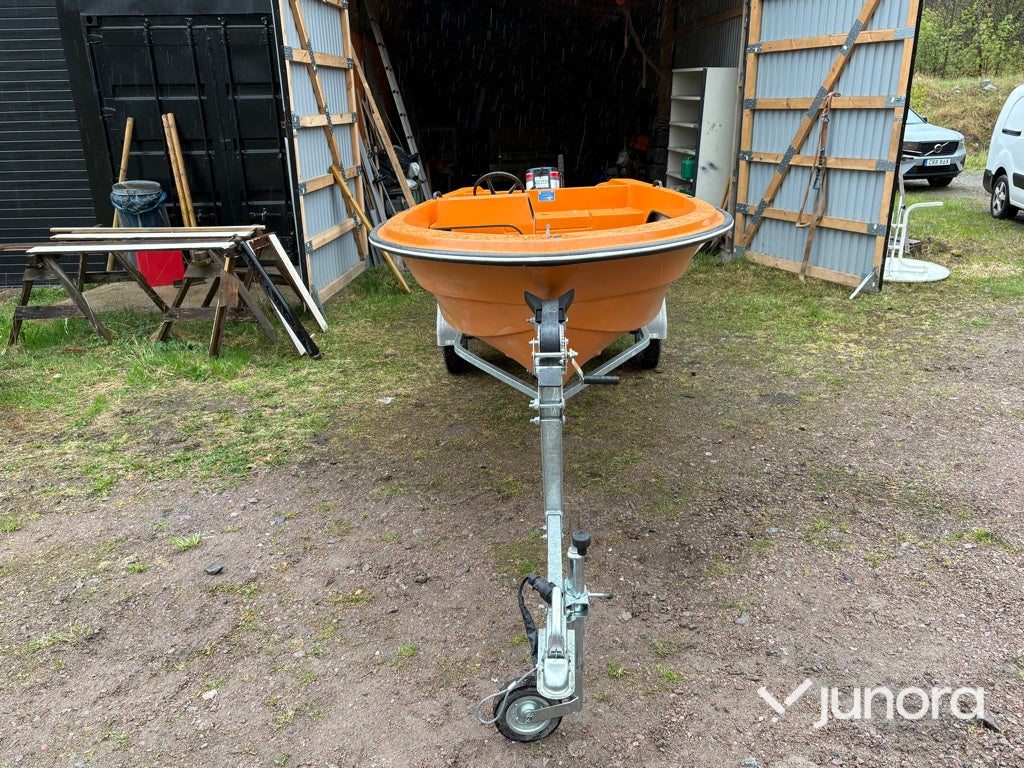 Styrpulpet med kärra - Uttern 440, Brenderup, ES0500U