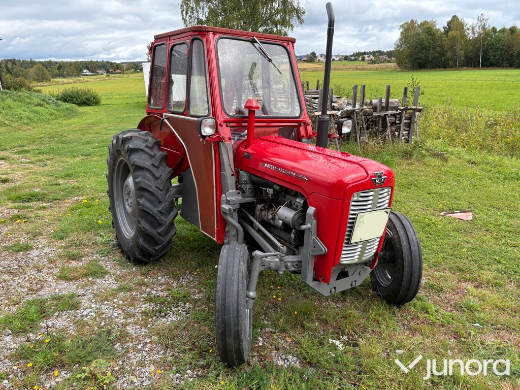 Nyrenoverad Massey Ferguson 35-X
