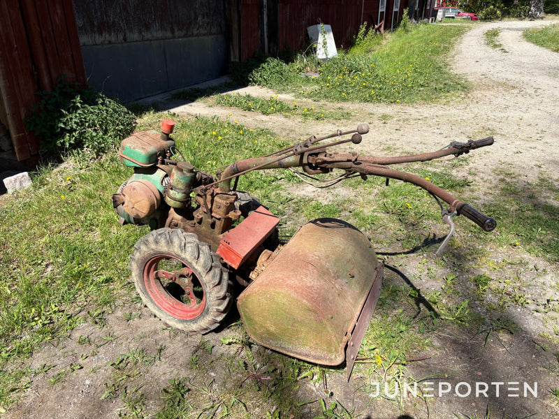 Jordfräs Holder