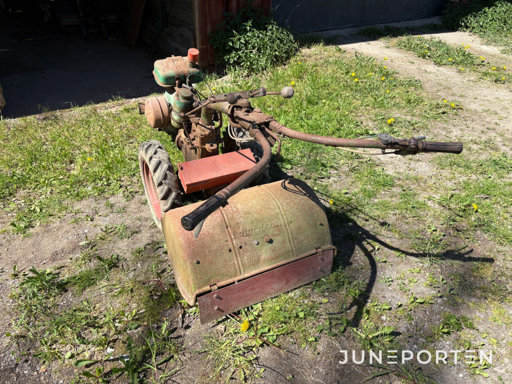Jordfräs Holder