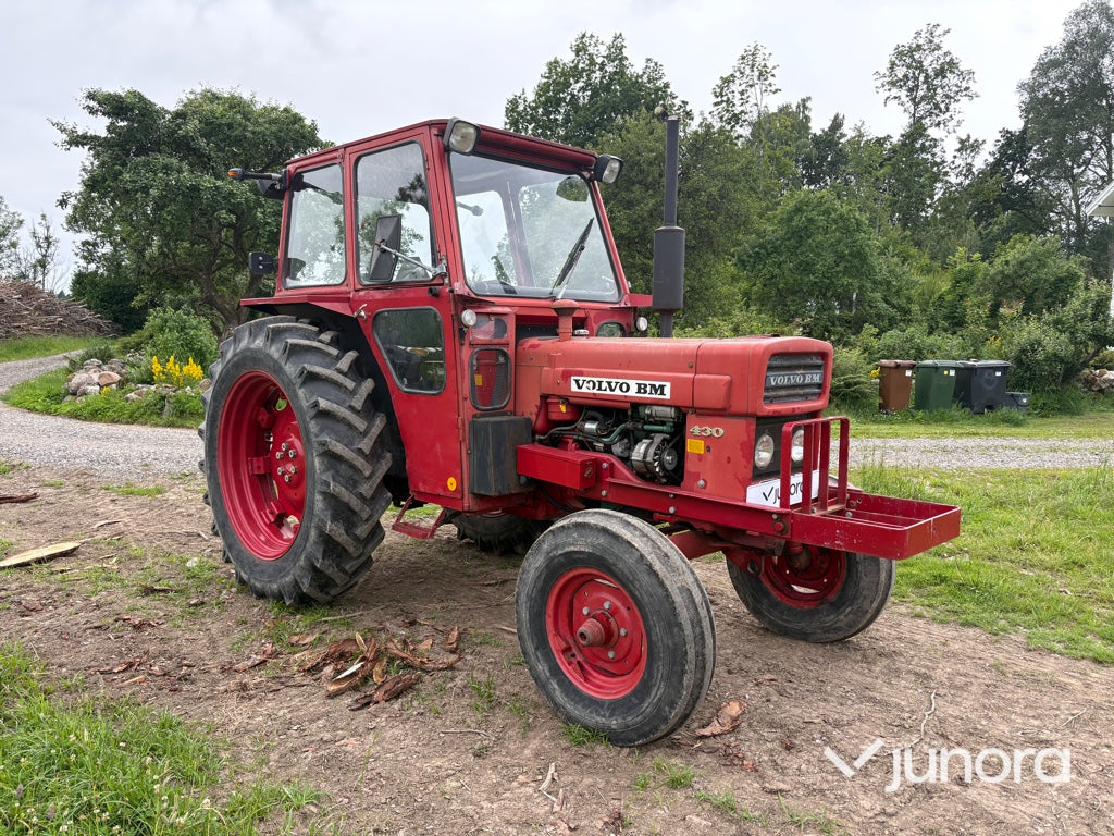 Traktor - Volvo BM 430