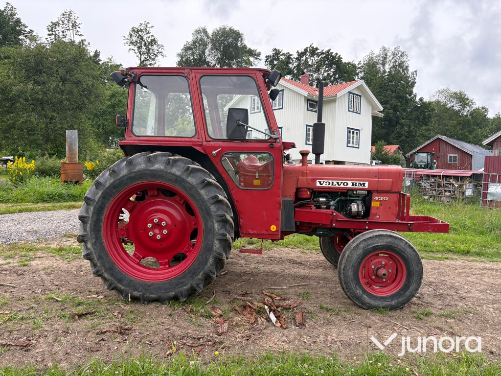 Traktor - Volvo BM 430