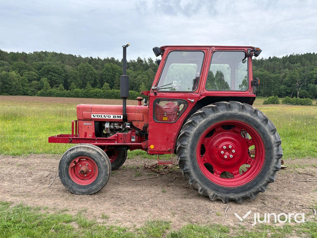 Traktor - Volvo BM 430