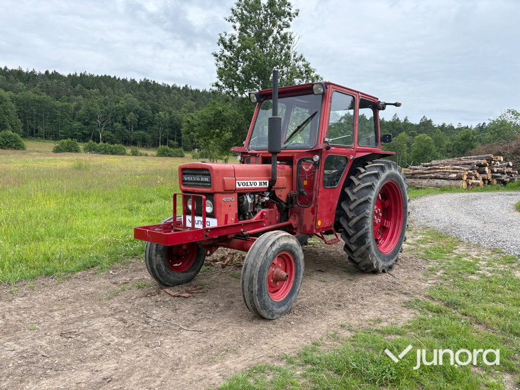 Traktor - Volvo BM 430
