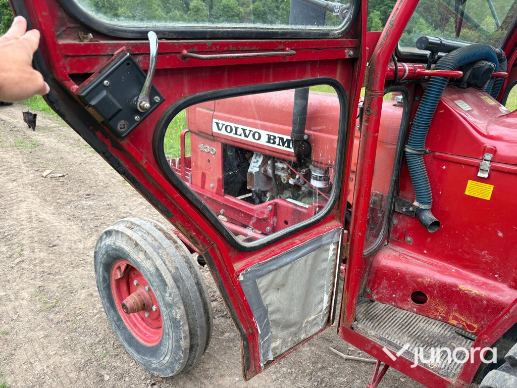 Traktor - Volvo BM 430