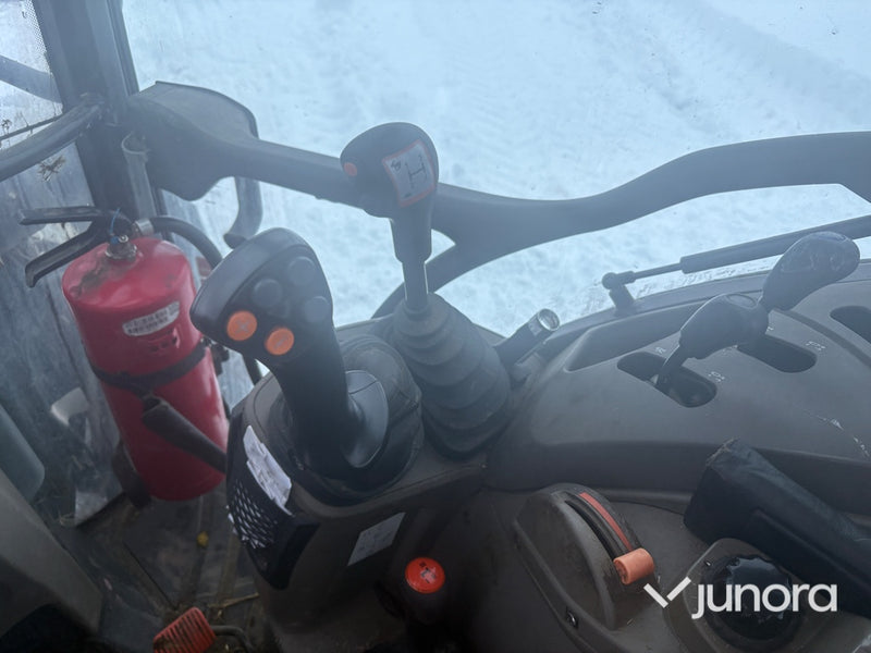 Traktor - Case Farmall 120C