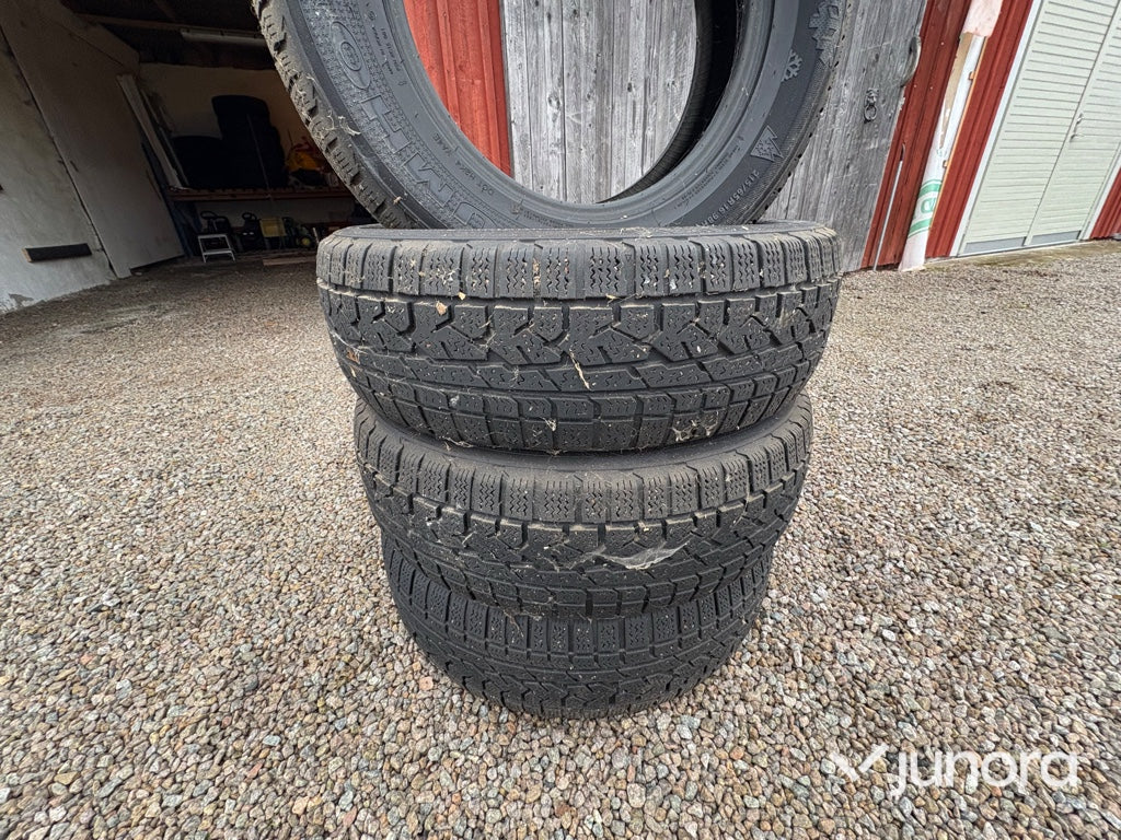 Vinterdäck - Kumho, Asymmetric