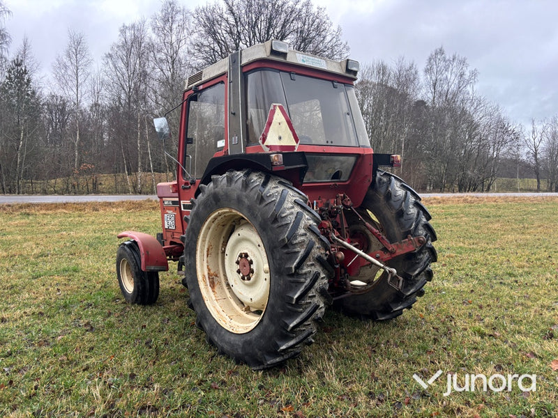 Traktor - IH 685XL