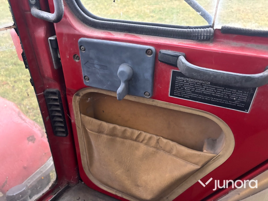Traktor - IH 685XL