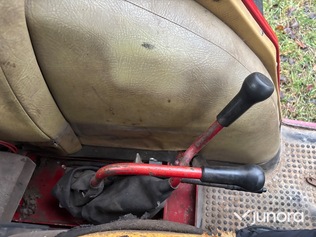 Traktor - IH 685XL