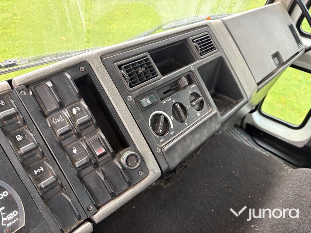 Lastväxlare Volvo FL608 4X2