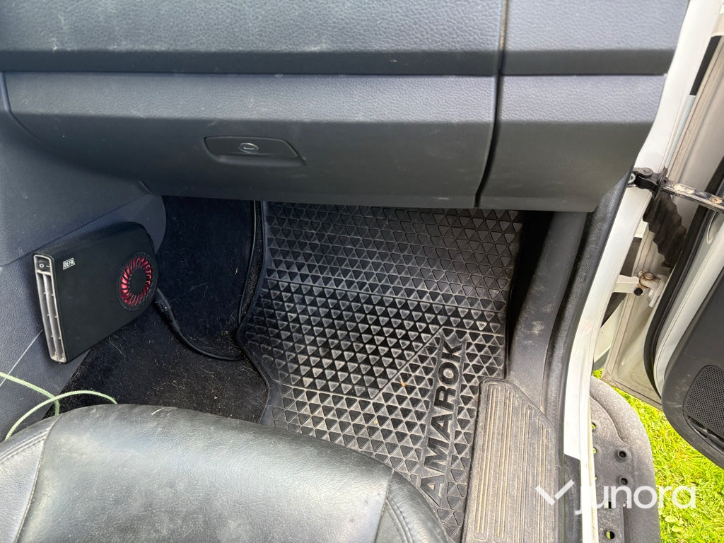 Lätt lastbil - VOLKSWAGEN, VW 2HS2 AMAROK