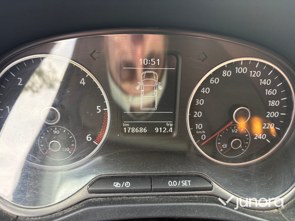 Lätt lastbil - VOLKSWAGEN, VW 2HS2 AMAROK