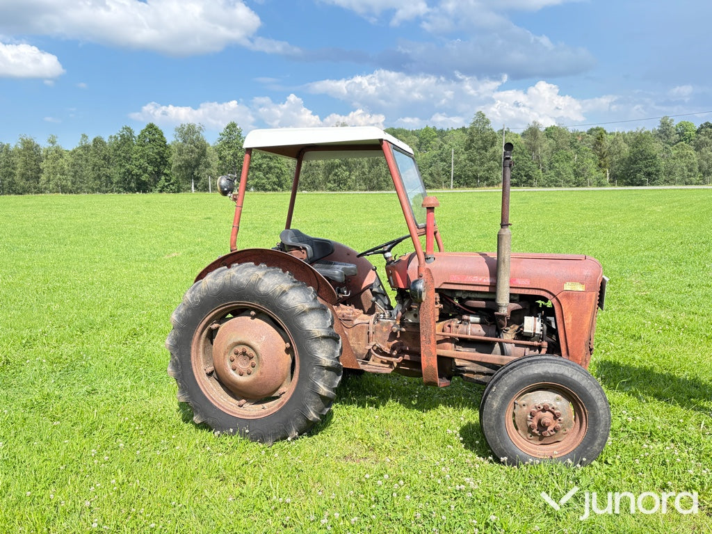 Massey Ferguson 35