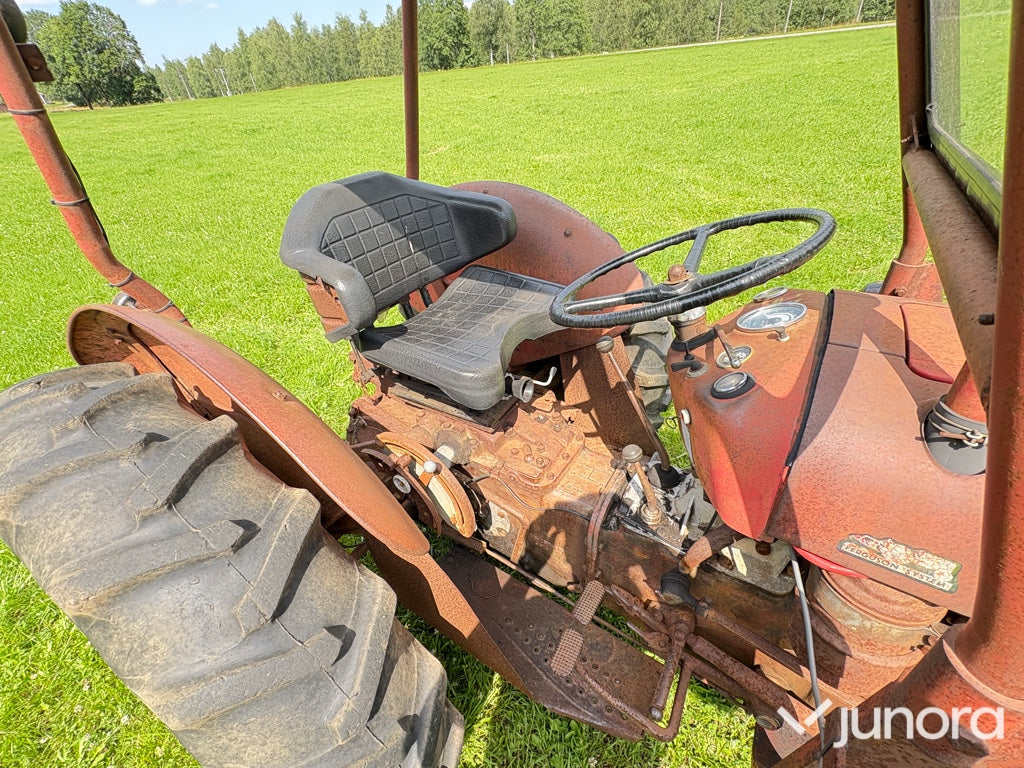 Massey Ferguson 35