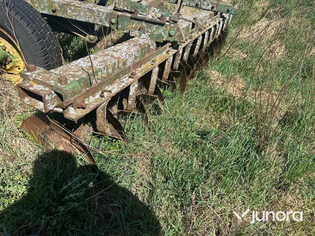 Skålsvans - John Deere