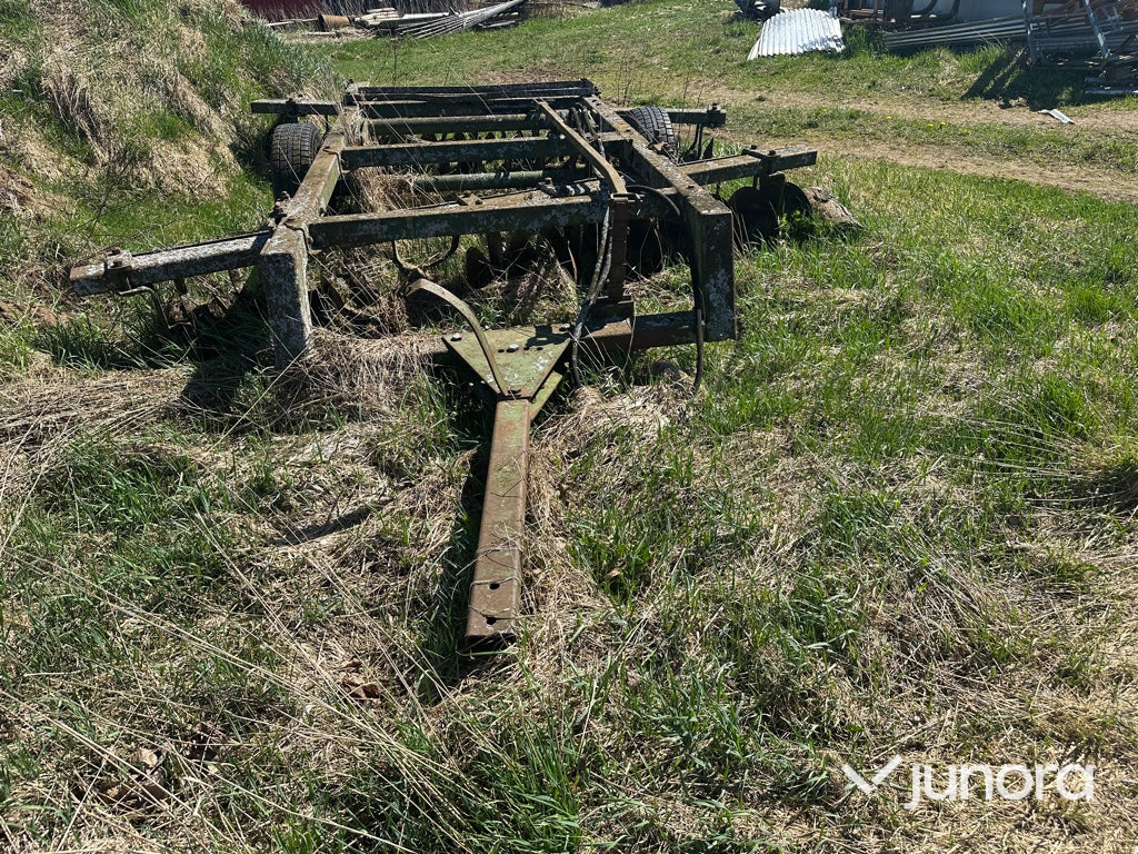 Skålsvans - John Deere