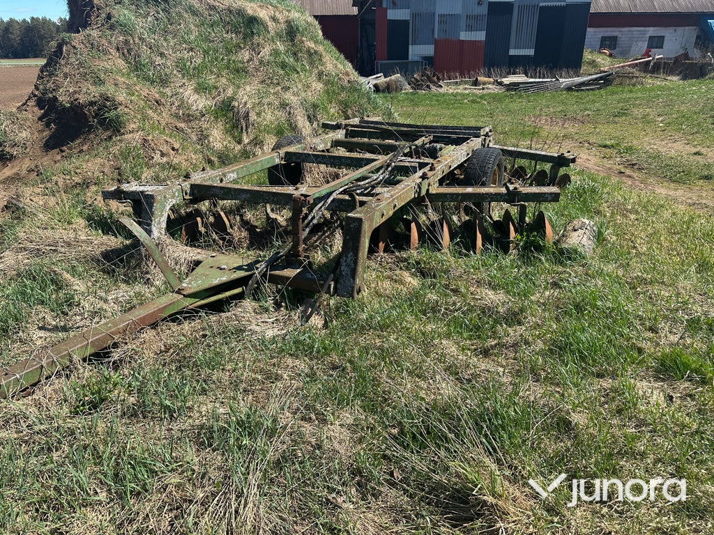 Skålsvans - John Deere