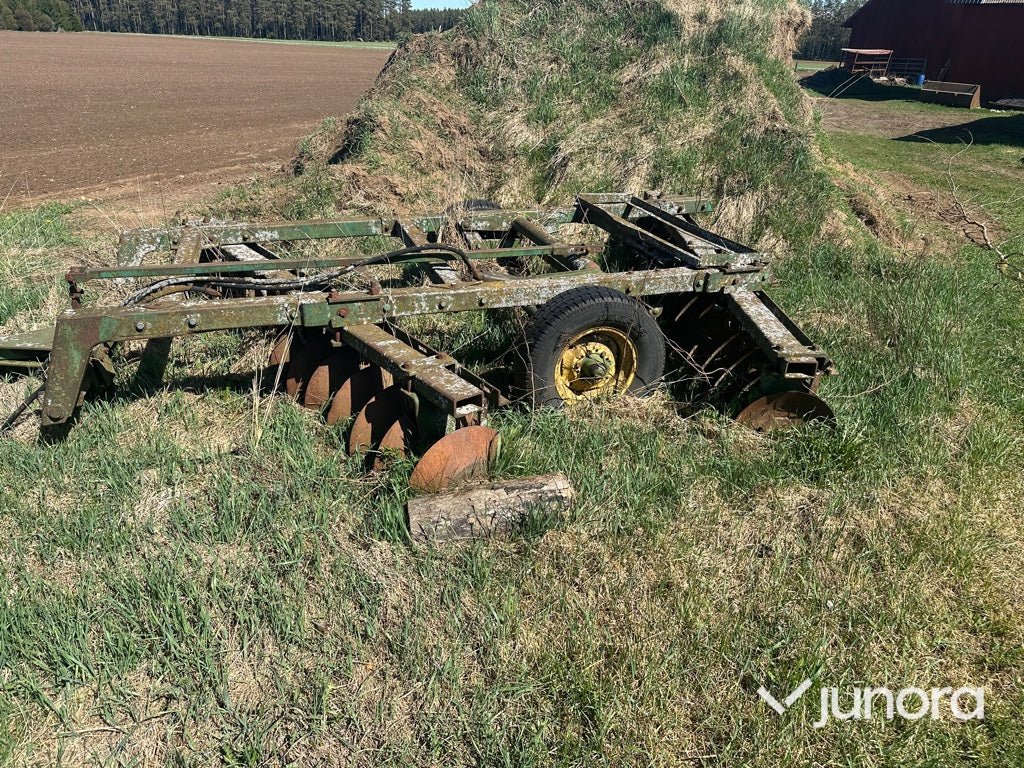 Skålsvans - John Deere