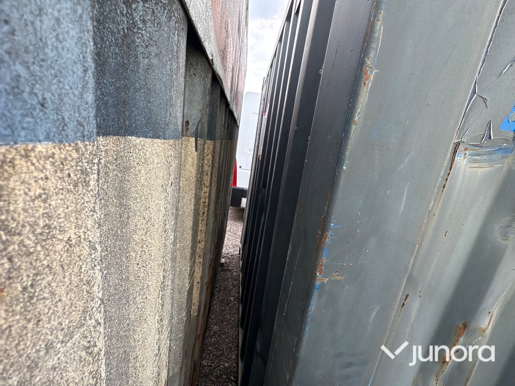 Container - Med pardörrar