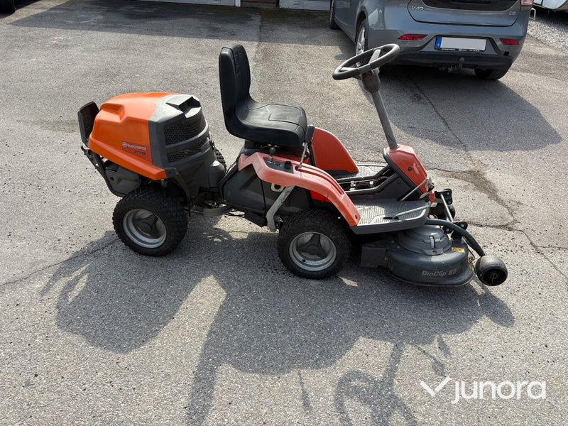 Gräsklippare - Husqvarna, R111B