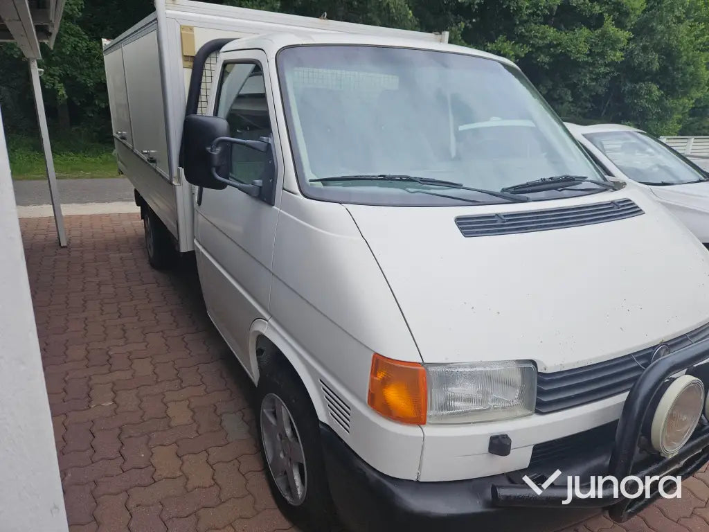 Lätt lastbil - Volkswagen Transporter  2.5 TDI Manuell, 102hk, 2002