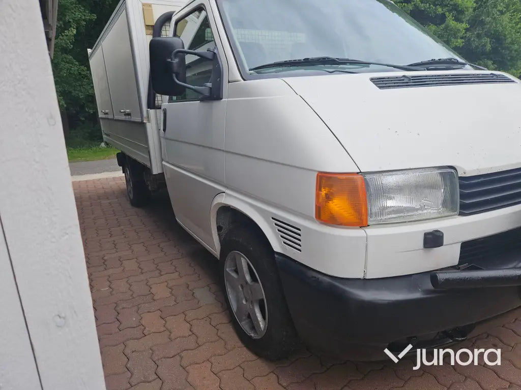 Lätt lastbil - Volkswagen Transporter  2.5 TDI Manuell, 102hk, 2002