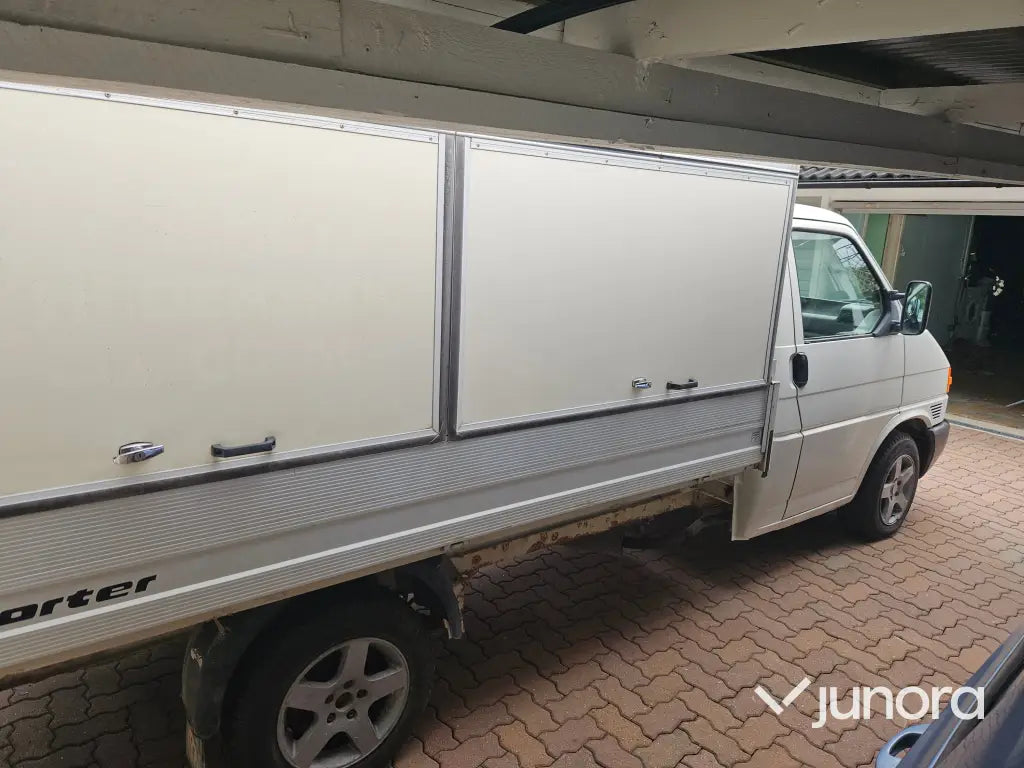 Lätt lastbil - Volkswagen Transporter  2.5 TDI Manuell, 102hk, 2002