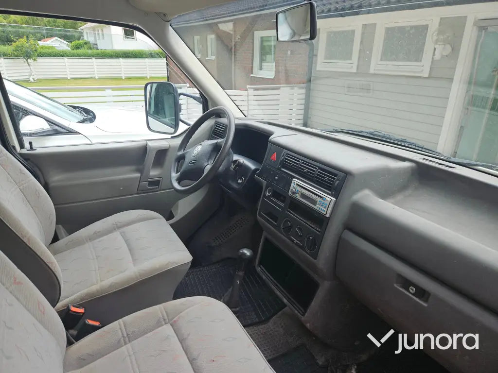 Lätt lastbil - Volkswagen Transporter  2.5 TDI Manuell, 102hk, 2002