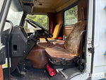 Lastbil Scania P92H 4X2 med lyftkran