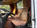 Lastbil Scania P92H 4X2 med lyftkran