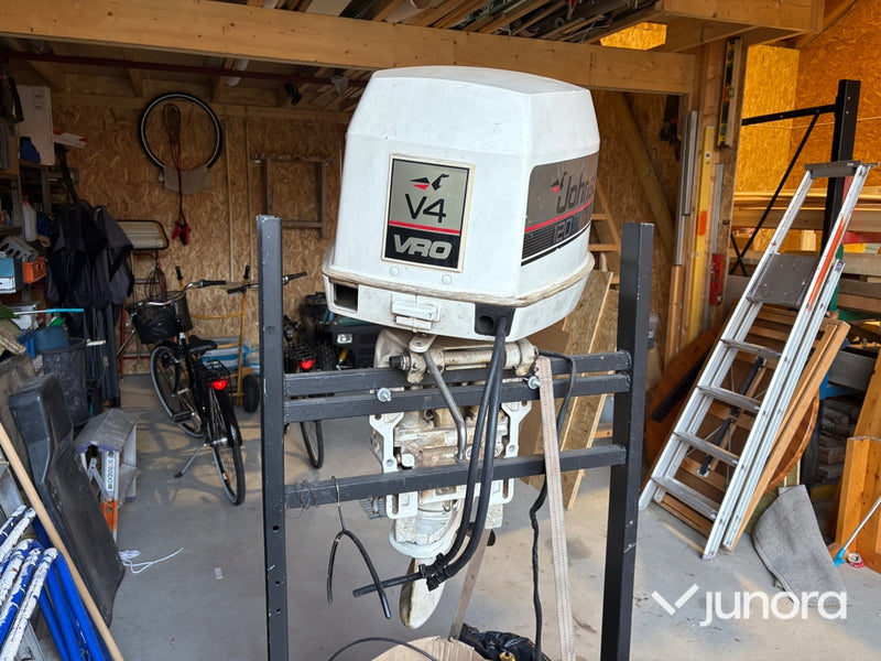 Båtmotor - Johnson V4 VRO 120 hk