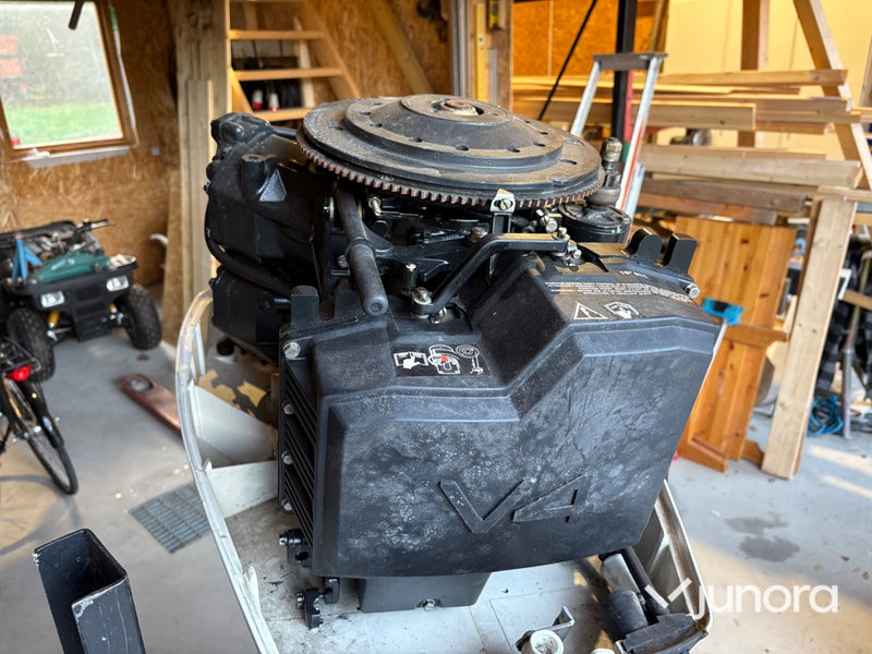 Båtmotor - Johnson V4 VRO 120 hk